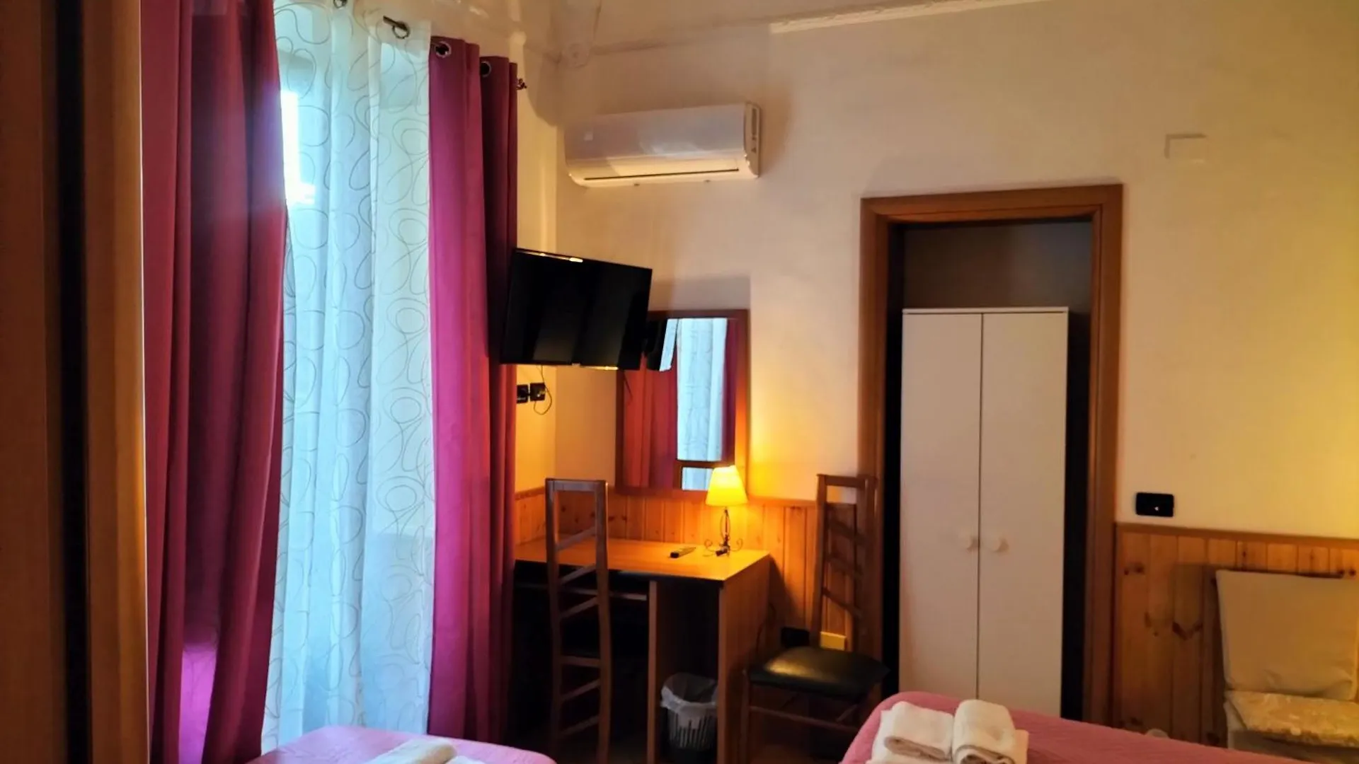 B&B Da Rosa Linguaglossa 3*,  Italien